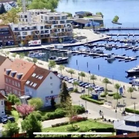 Apartment Am Yachthafen Waren Mueritz