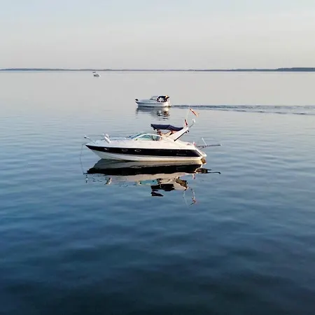 Am Yachthafen Mueritz شقة